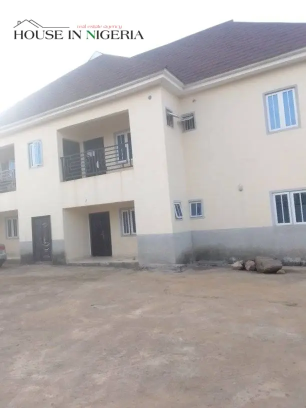 2 Bedroom Flat for Rent in Abuja Katampe Road