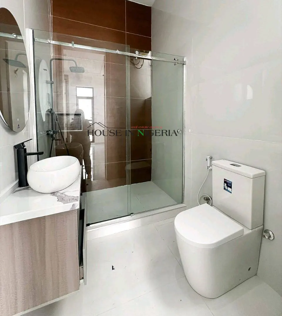 585352676_25661259990125204_4098726440636658272_n house for sale in Lekki