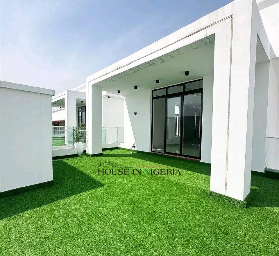 586803245_25661260200125183_4765351819450387693_n house for sale in Lekki