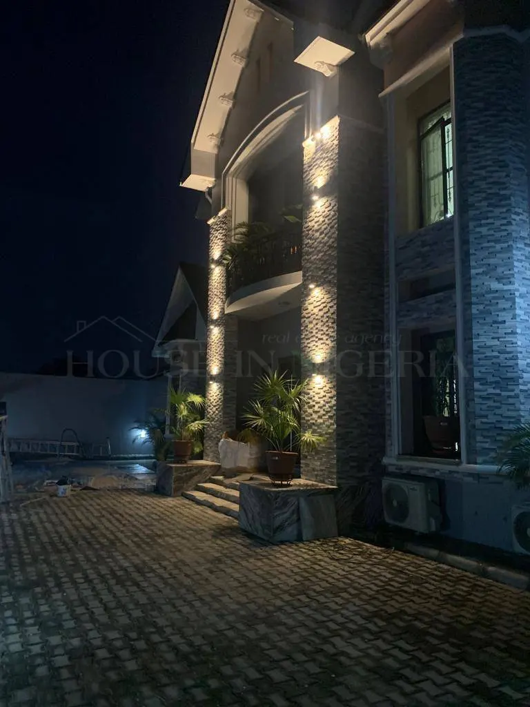 5rooms compound 5-bedroom duplex