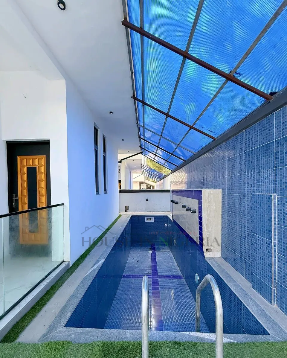 5rooms12 5 bedroom detached duplex for sale Lekki,