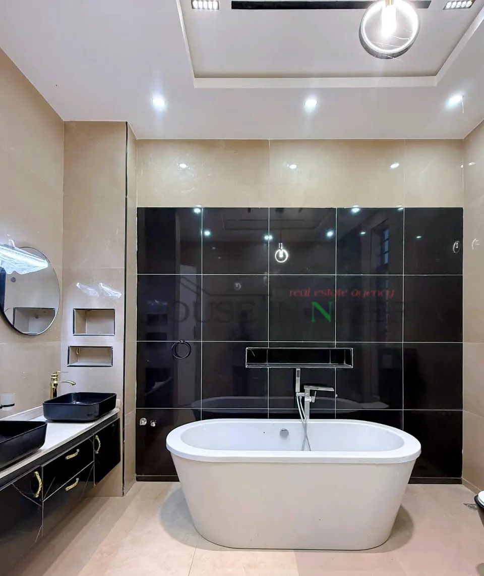 5rooms3 5 bedroom detached duplex for sale Lekki,