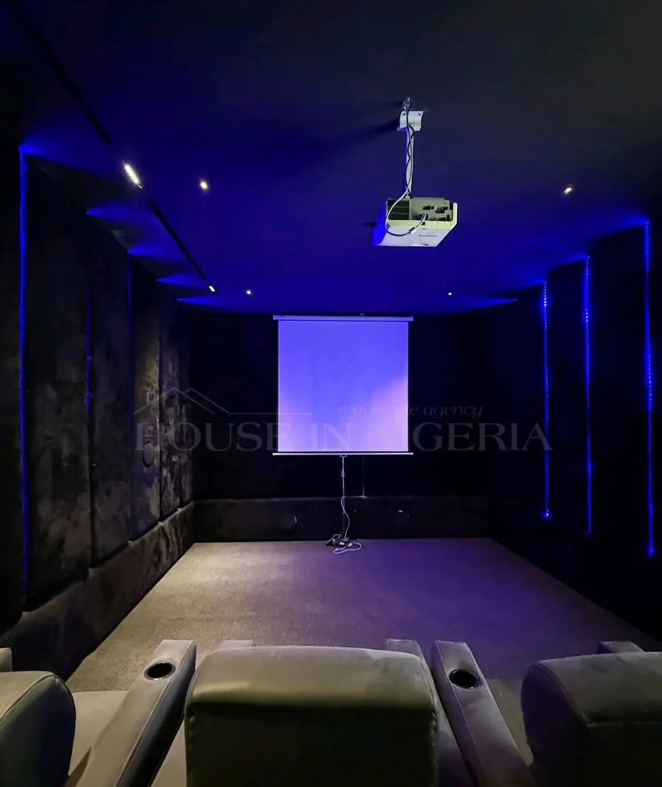 5rooms8 5 bedroom detached duplex for sale Lekki,