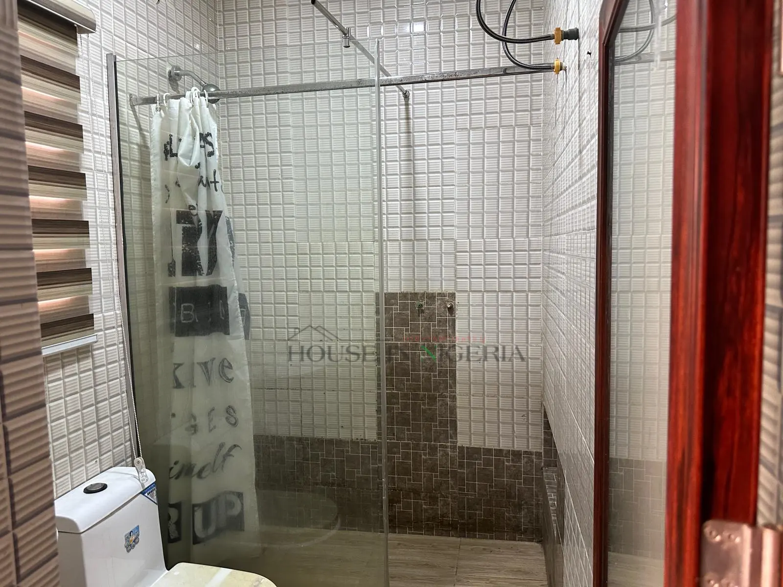 WhatsApp Image 2025-11-28 at 14.47.30_a06dd8d2