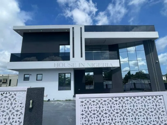 5 Bedroom Fully Detached Duplex In Ajah For Sale