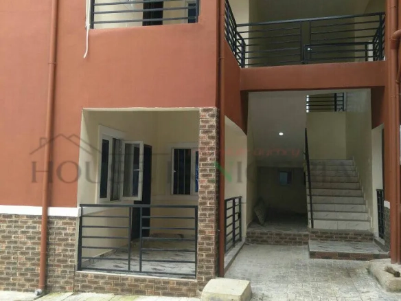 TO LET: Standard 2 Bedroom Flat Apartments in Calabar