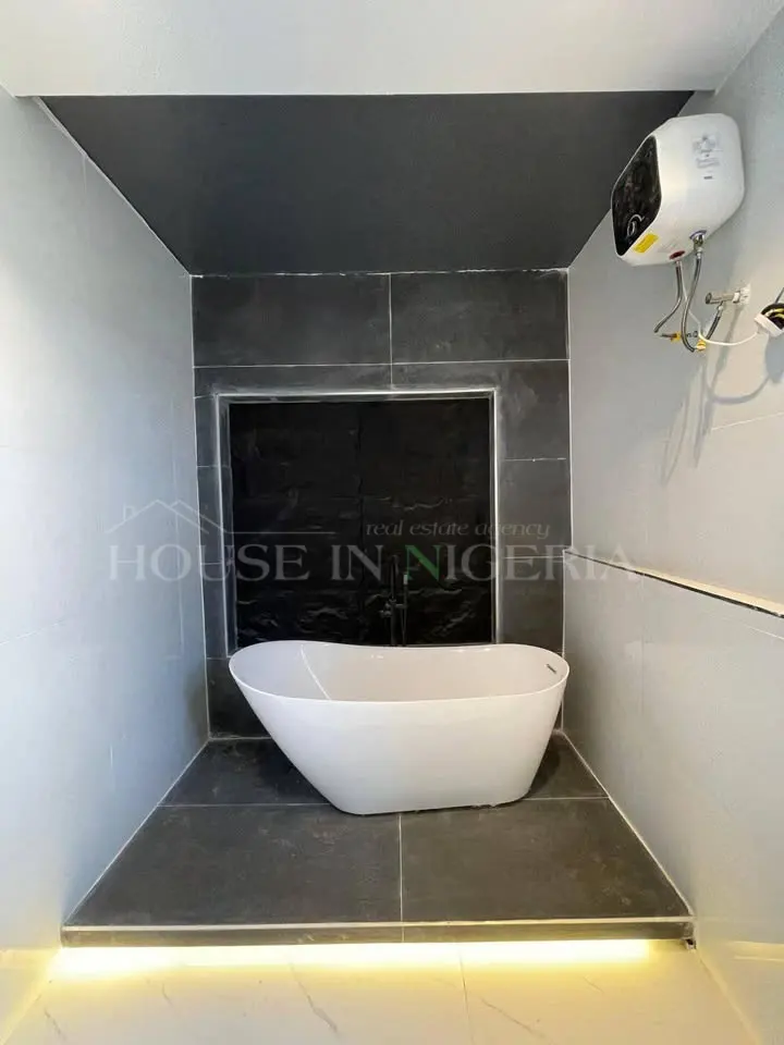 h8 houses For Sale in Lekki