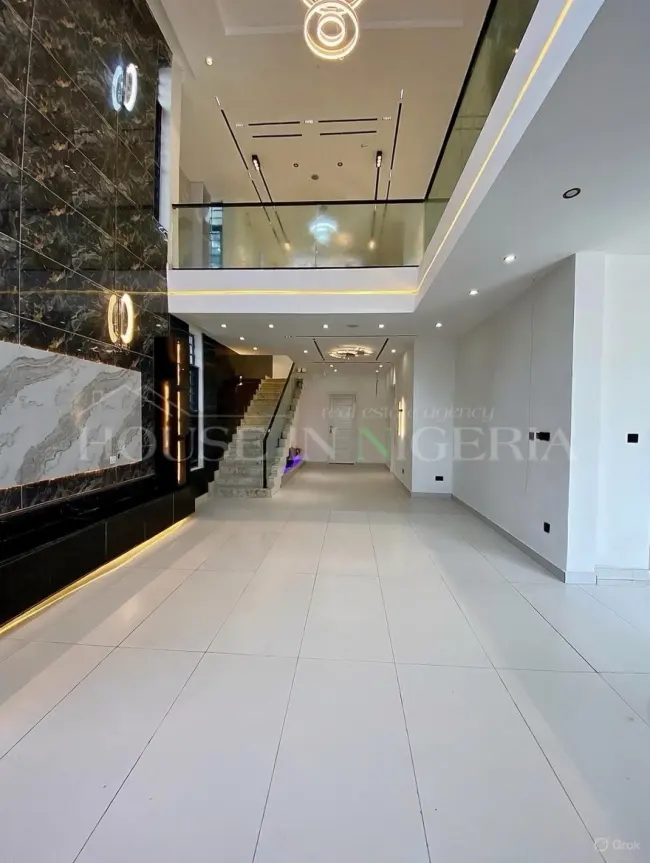 Semi Detached House for Sale in Lekki Phase 1