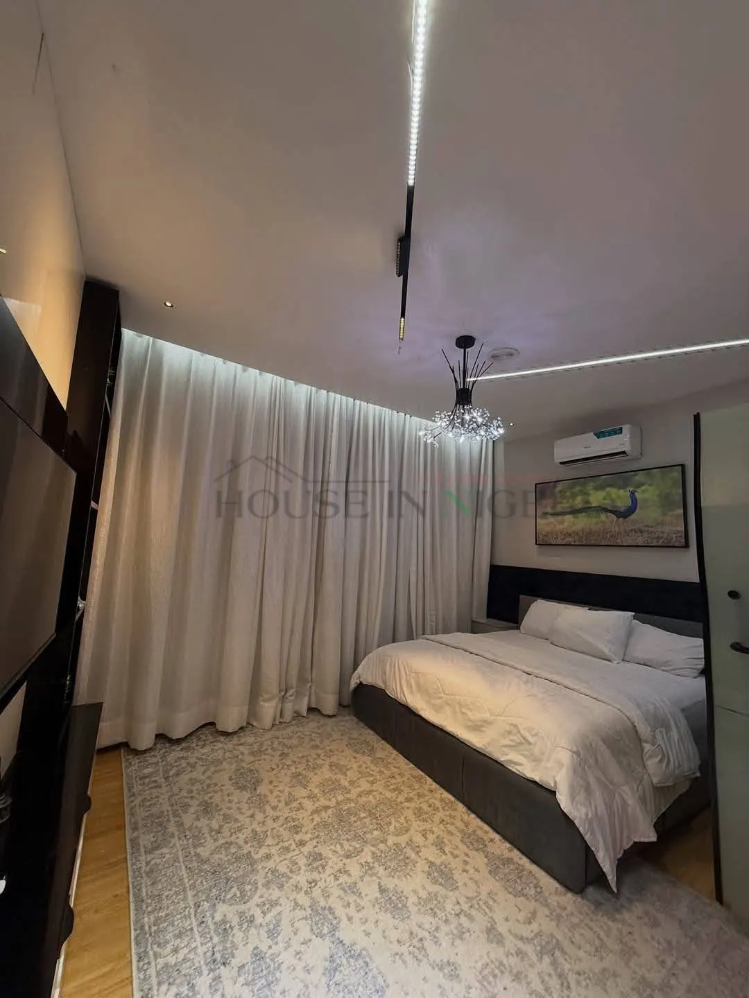 Furnished 5 Bedroom Duplex