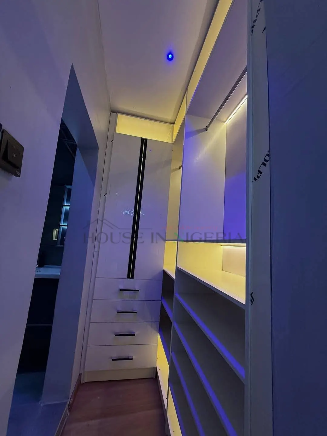 Furnished 5 Bedroom Duplex