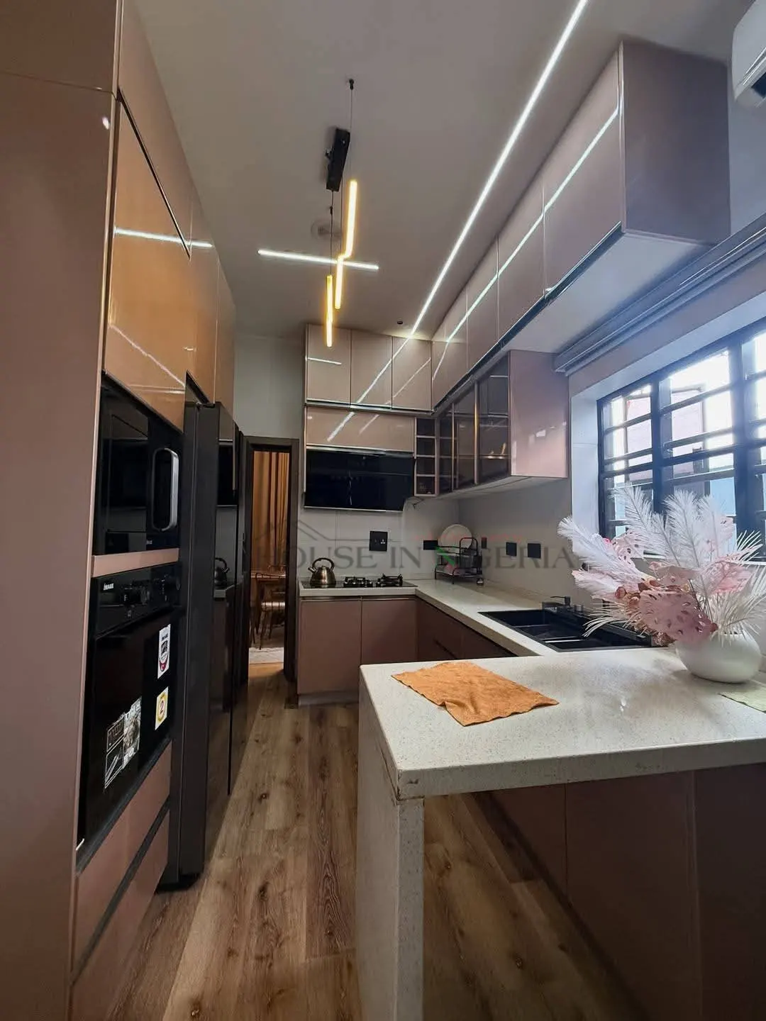 Furnished 5 Bedroom Duplex