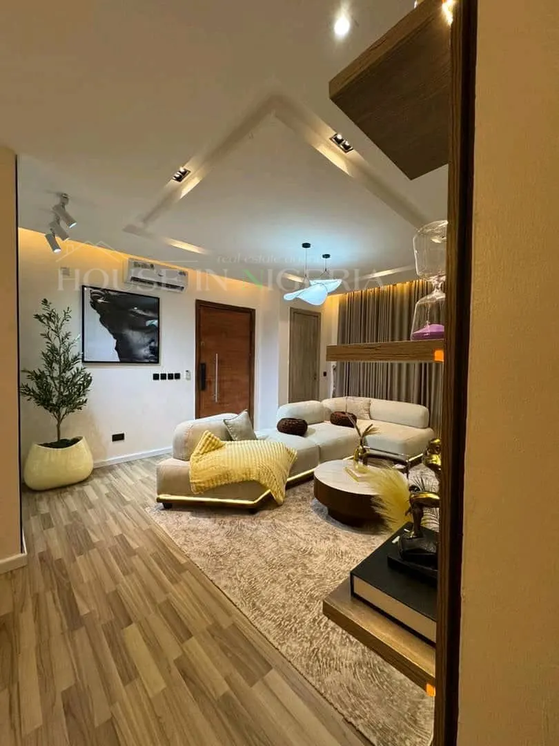 2 BEDROOM APARTMENT SHOTLET